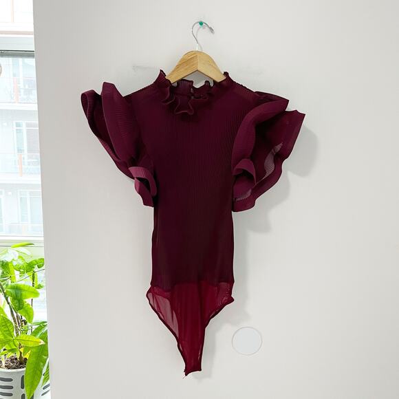 NEW Fashion Nova Adeline Ruffle Burgundy Red Bodysuit Size XS - Picture 2 of 7